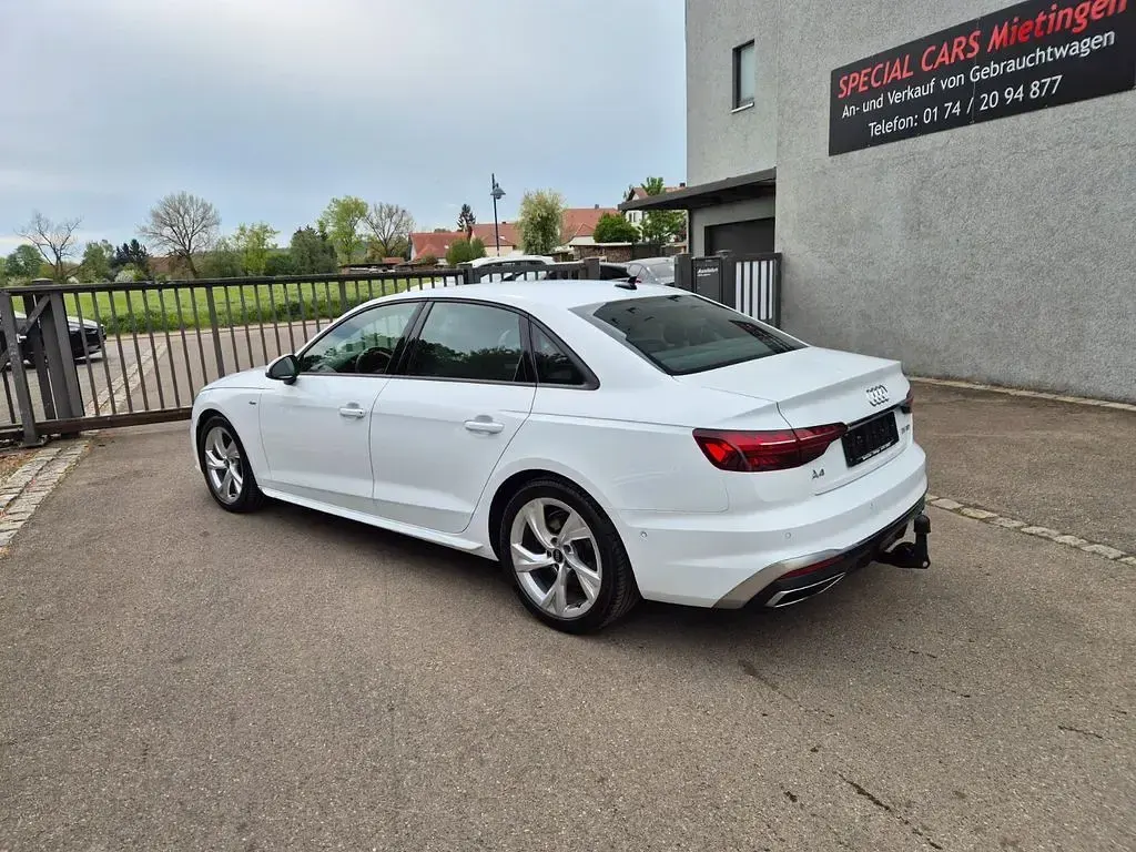 Gebraucht Audi A4 S-Line 163 PS (119 kW) 2024 Weiß Limousine