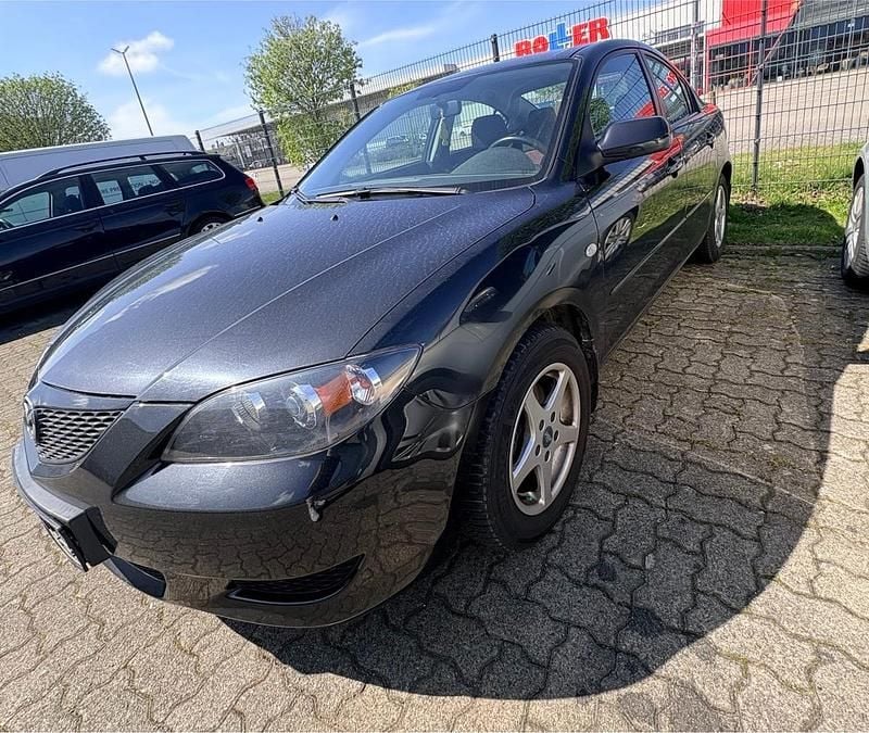 Second-hand Mazda 3 105 CP (77 kW) 2004 Negru Berlinǎ