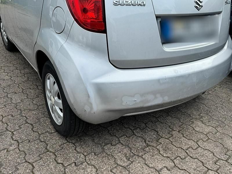 Gebraucht Suzuki Splash 86 PS (63 kW) 2010 Kleinwagen