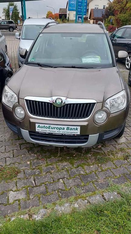 Braun Gebraucht 2010 Skoda Yeti SUV | 3.500 € (Guter Preis) - Bild 1/4