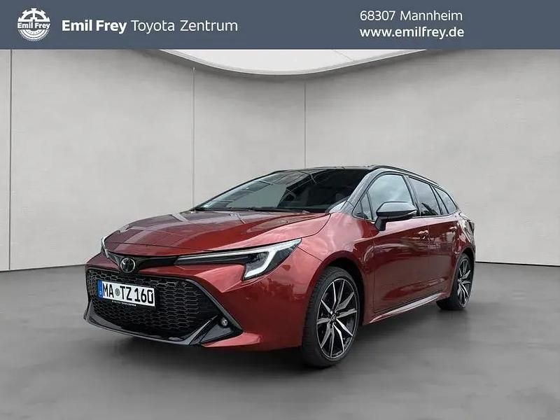 Metal oxide orange metallic Gebraucht 2025 Toyota Corolla Sport Kombi | 35.500 € (Teuer) - Bild 1/4