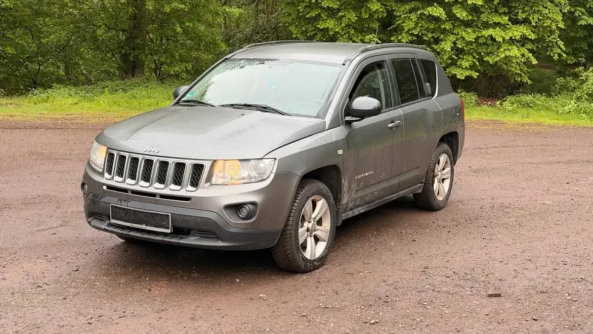 Gebraucht Jeep Compass 163 PS (119 kW) 2012 SUV