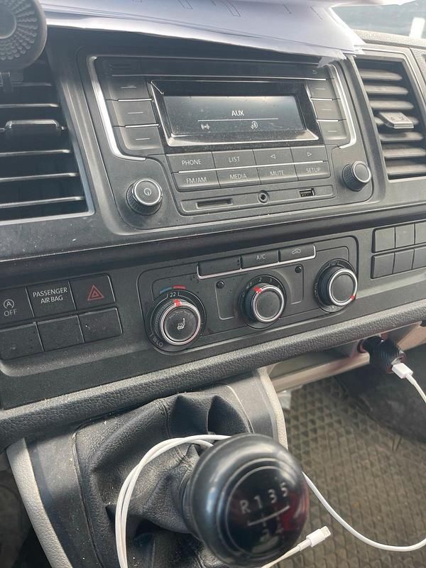 Gebraucht VW T6 109 PS (80 kW) 2015 Weiß Van