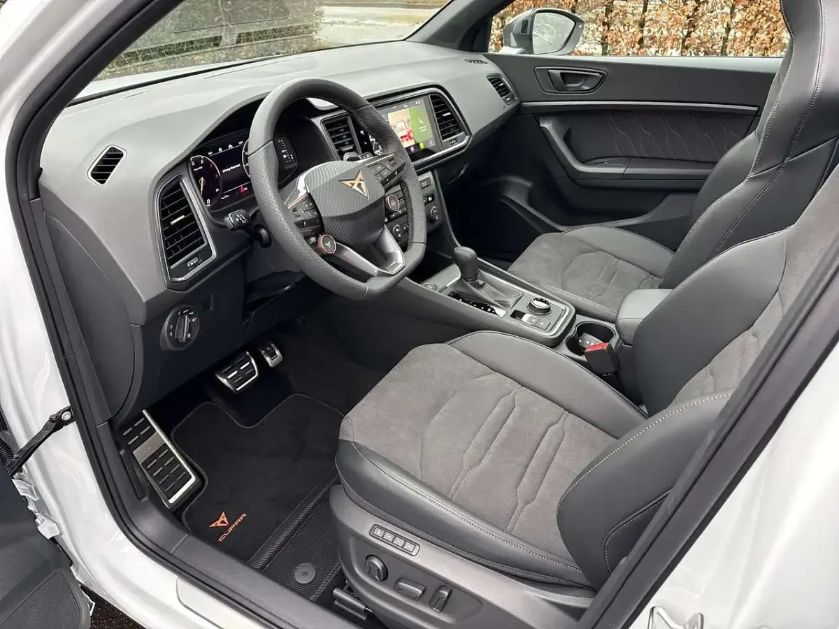 Neu Cupra Ateca 190 PS (139 kW) 2026 "nevada" weiss SUV