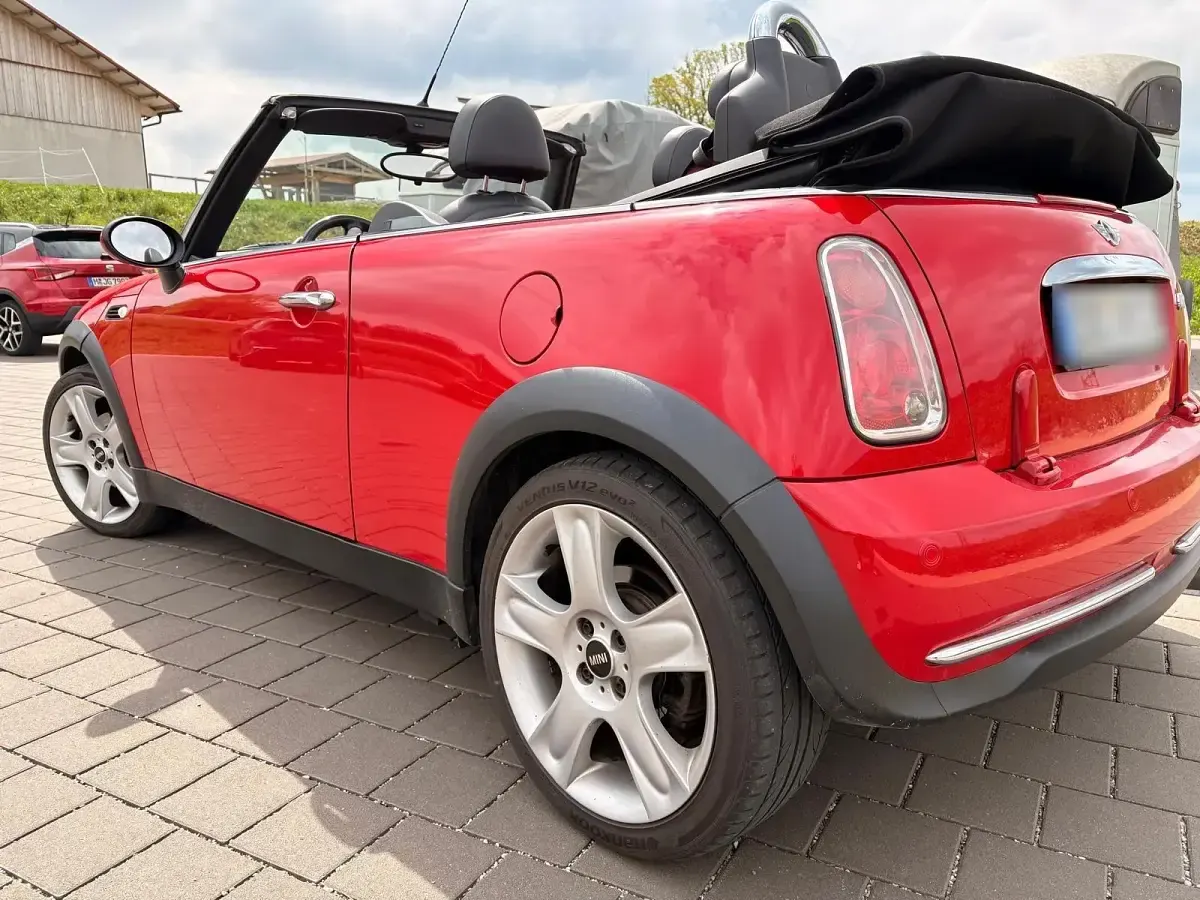 Gebraucht Mini Cooper Cabriolet Chili 116 PS (85 kW) 2004 Rot Cabrio