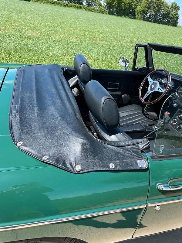 Gebraucht MG B 67 PS (49 kW) 1977 Grün Cabrio