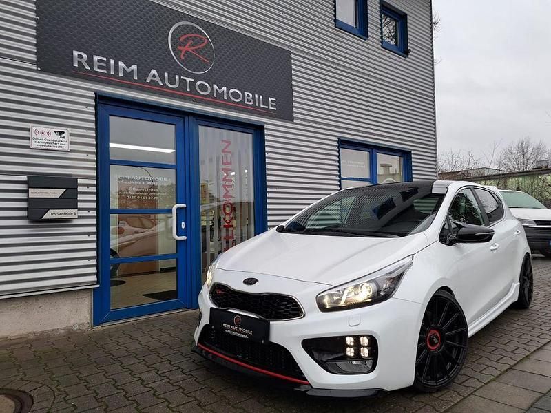 Gebraucht Kia Ceed GT-Track 204 PS (150 kW) 2018 Weiß Kleinwagen