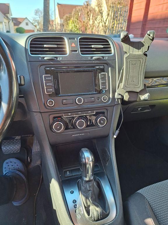 Gebraucht VW Golf VII Comfortline 140 PS (102 kW) 2012 Blau Kombi