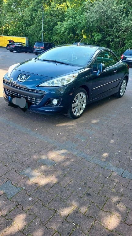 Gebraucht Peugeot 207 111 PS (81 kW) 2012 Blau Cabrio