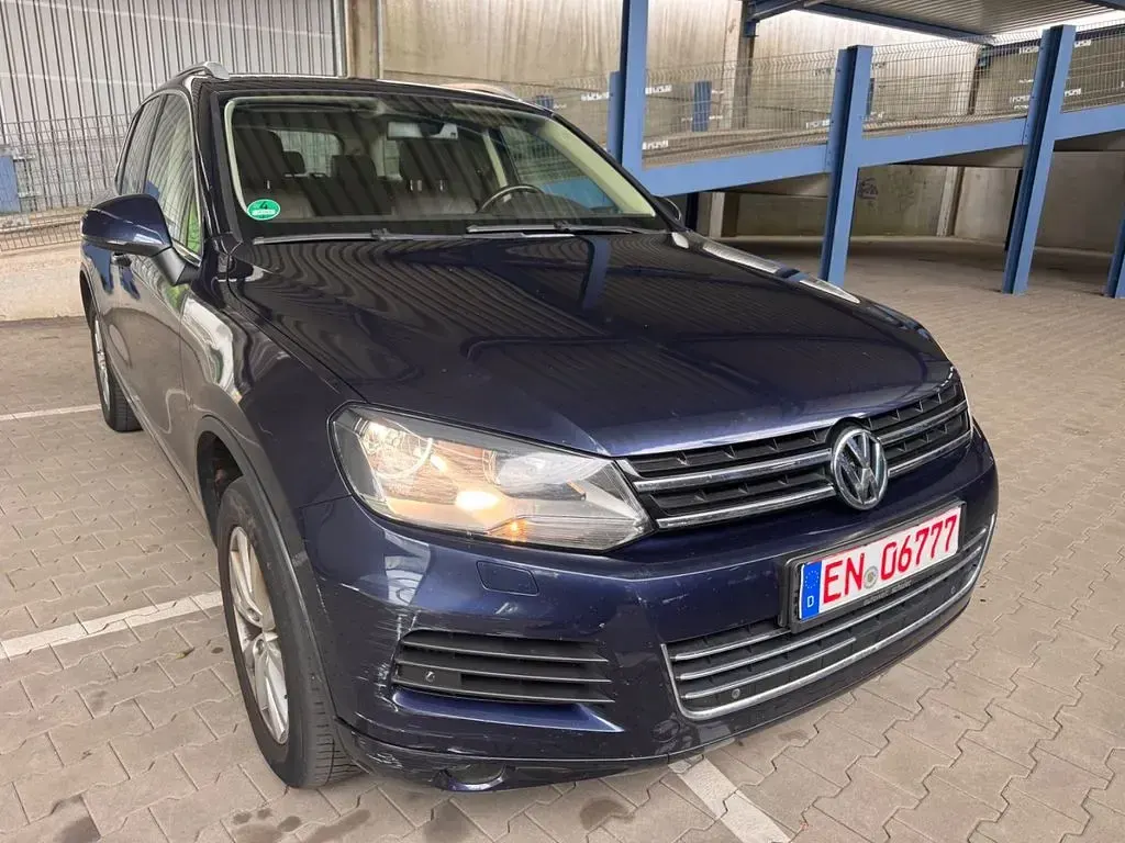 Gebraucht VW Touareg 239 PS (175 kW) 2011 Blau SUV