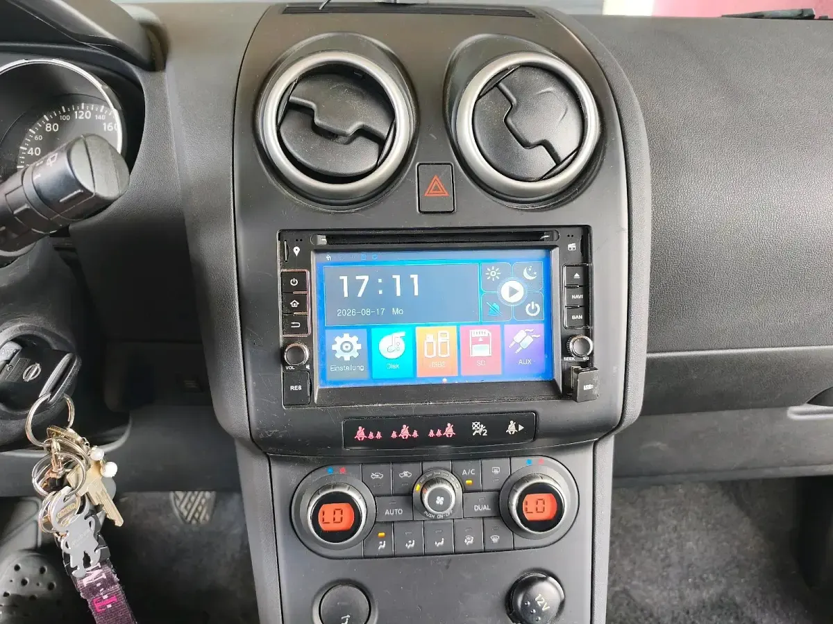 Gebraucht Nissan Qashqai 114 PS (83 kW) 2009 Weiß SUV