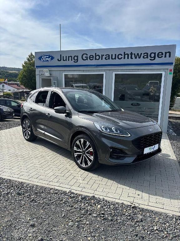 Grau Gebraucht 2021 Ford Kuga ST-Line X SUV | 20.990 € (Fairer Preis) - Bild 1/4
