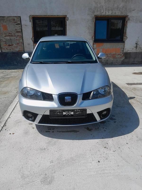Silber Gebraucht 2009 Seat Ibiza Kleinwagen | 2.600 € (Superpreis) - Bild 1/4