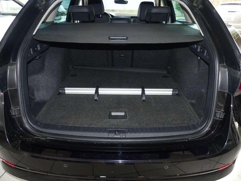 Gebraucht Skoda Octavia Style 150 PS (110 kW) 2022 Schwarzmagic perleffekt Kombi