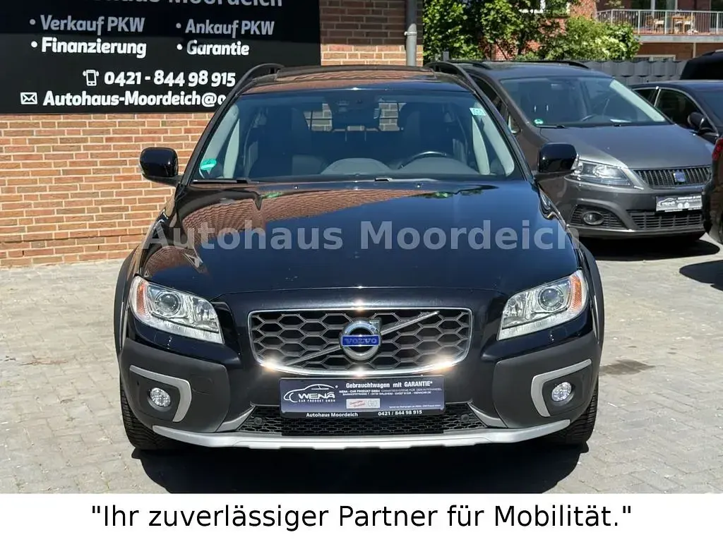 Gebraucht Volvo XC70 Summum 215 PS (158 kW) 2015 Schwarz Kombi