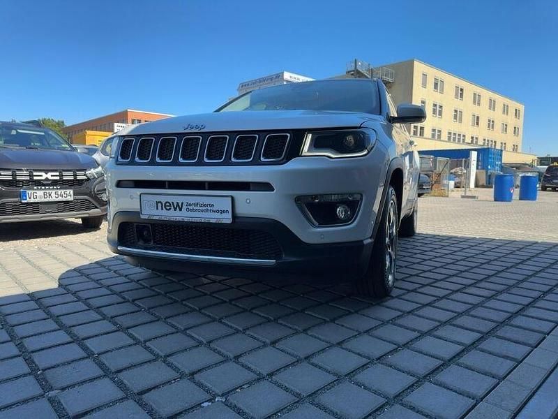 Weiß Gebraucht 2020 Jeep Compass Limited SUV | 19.499 € (Fairer Preis) - Bild 1/4