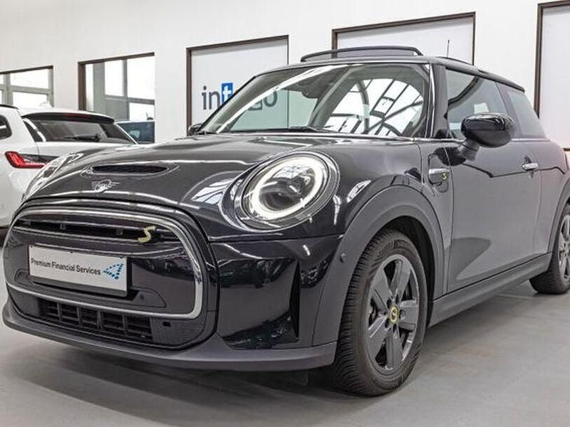 Gebraucht Mini Cooper SE Essential 135 kW (184 PS) 2022 Schwarz Kleinwagen