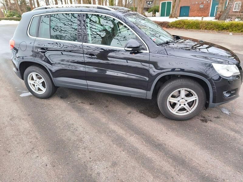 Gebraucht VW Tiguan Sportline 170 PS (125 kW) 2011 Schwarz SUV