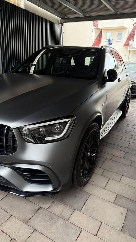 Silber Gebraucht 2020 Mercedes GLC63 AMG AMG SUV | 59.999 € (Guter Preis) - Bild 1/4