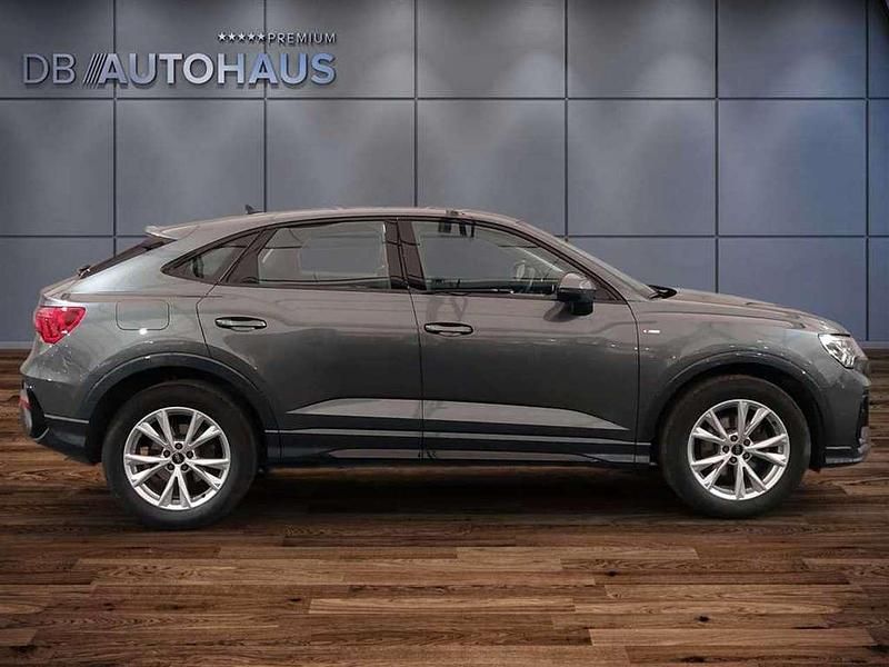 Gebraucht Audi Q3 S-Line 150 PS (110 kW) 2023 Grau SUV