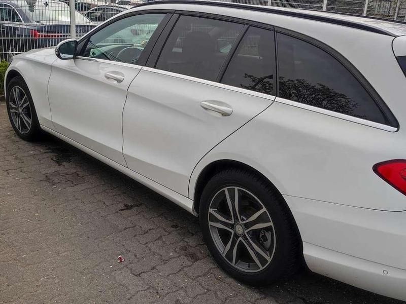 Gebraucht Mercedes C220 170 PS (125 kW) 2017 Weiß Kombi