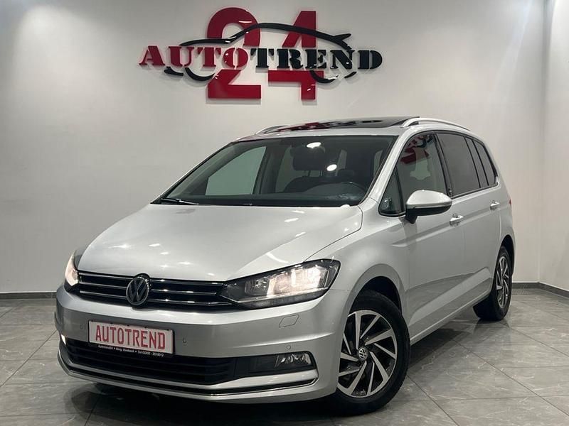 Silber Gebraucht 2018 VW Touran Sound Van / Kleinbus | 16.450 € (Fairer Preis) - Bild 1/4