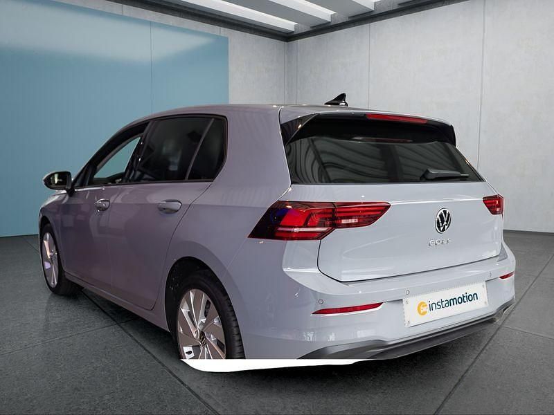 Gebraucht VW Golf VIII 116 PS (85 kW) 2024 Grau Kleinwagen