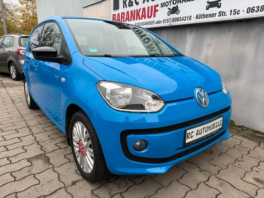 Second-hand VW up! Cup 75 CP (55 kW) 2014 Albastru Hatchback