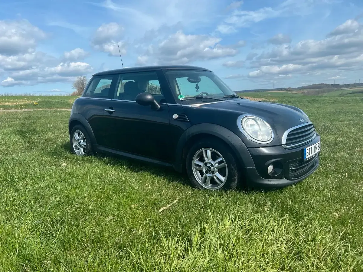 Używany Mini Cooper 75 KM (55 kW) 2012 Czarny Hatchback