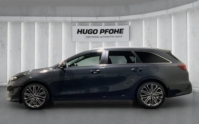 Neu Kia Ceed Sportswagon GT-Line 150 PS (110 kW) 2026 Silber Kombi