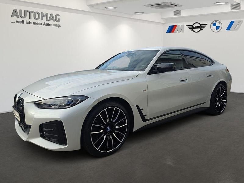 Mineralweiß Gebraucht 2022 BMW i4 Performance Limousine | 48.990 € (Fairer Preis) - Bild 1/4