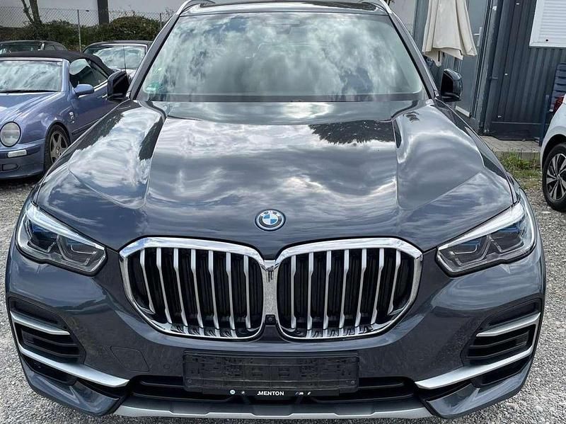 Gebraucht BMW X5 xLine 286 PS (210 kW) 2021 Arktikgrau brillanteffekt SUV