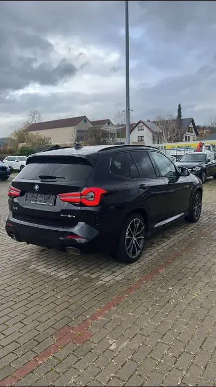 Gebraucht BMW X3 M Sport 184 PS (135 kW) 2022 Schwarz SUV