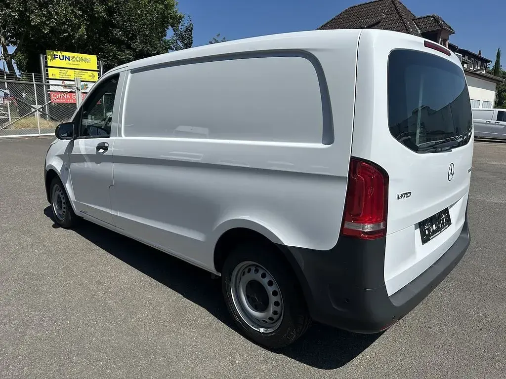 Gebraucht Mercedes Vito 136 PS (100 kW) 2019 Arktikweiss Van