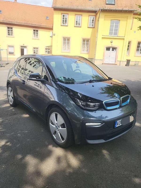 Grau Gebraucht 2019 BMW i3 Kleinwagen | 17.000 € (Guter Preis) - Bild 1/4