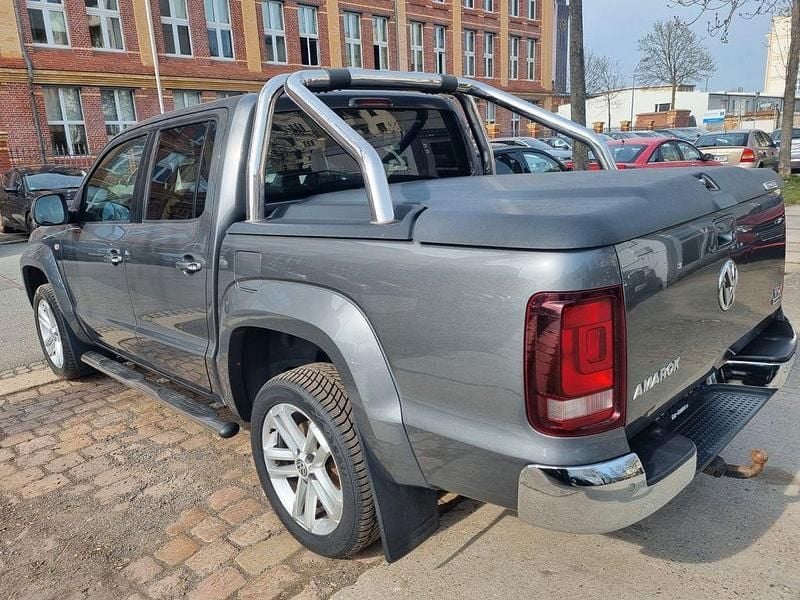 Gebraucht VW Amarok Highline 179 PS (131 kW) 2016 Grau Pickup