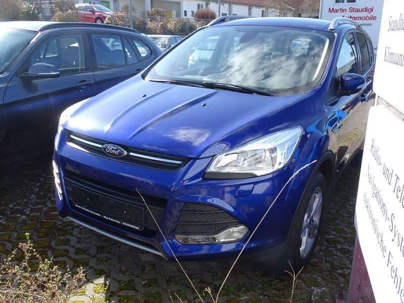 Indicblau metallic Gebraucht 2015 Ford Kuga SYNC Edition SUV | 13.400 € (Etwas zu teuer) - Bild 1/4