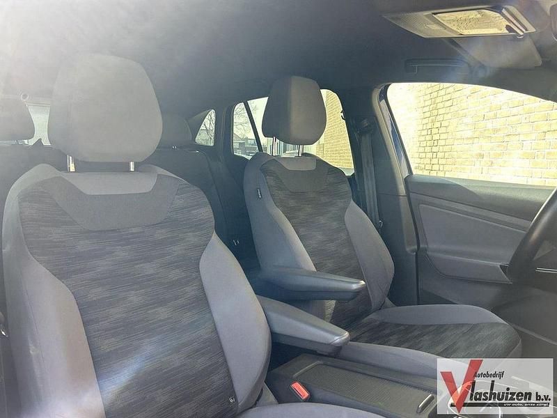 Second-hand VW ID.4 Life 150 kW (204 CP) 2021 Albastru SUV