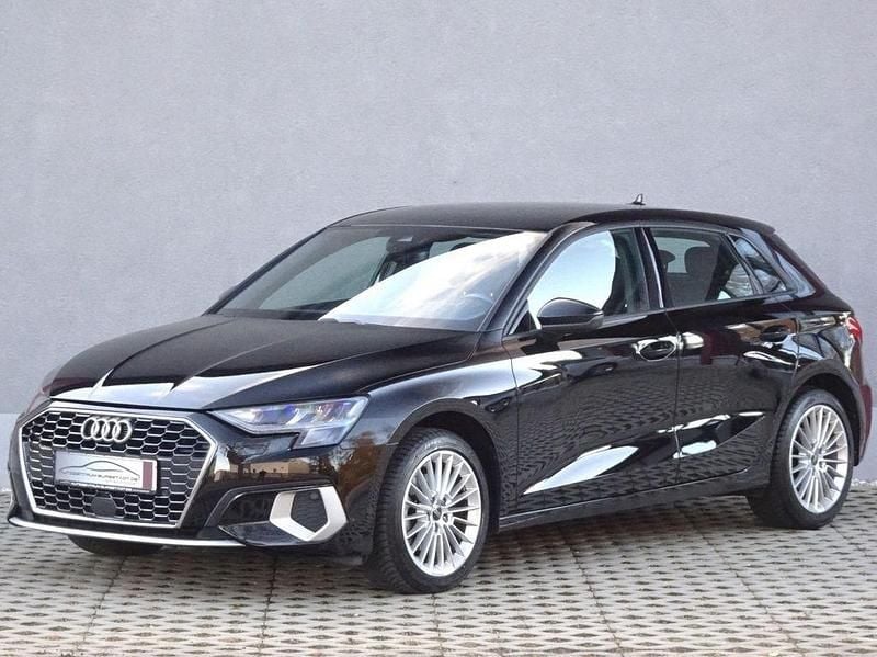 Schwarz Gebraucht 2023 Audi A3 Advanced Limousine | 22.980 € (Fairer Preis) - Bild 1/3