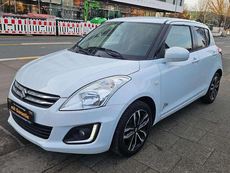 Gebraucht Suzuki Swift Comfort 94 PS (69 kW) 2015 Weiß Limousine