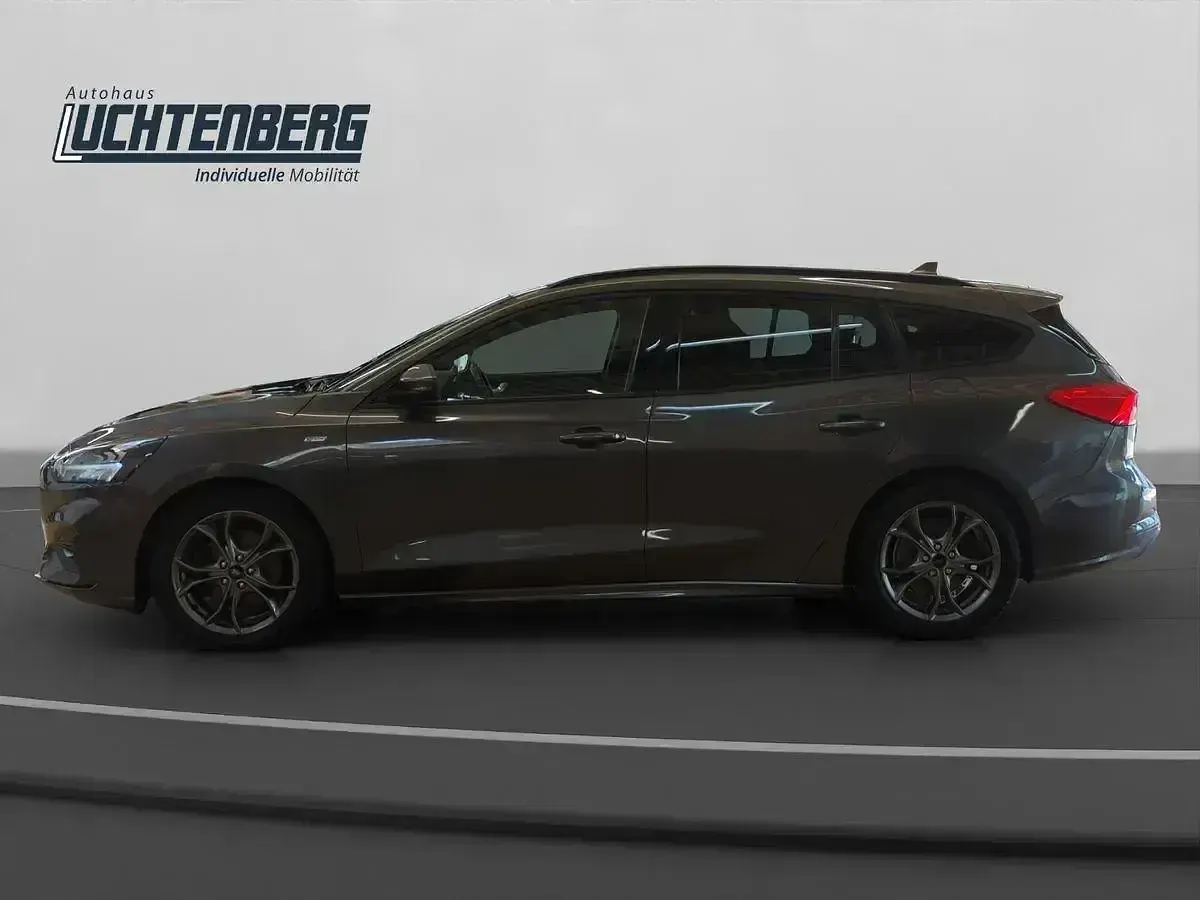 Gebraucht Ford Focus ST-Line 150 PS (110 kW) 2020 Grau Kombi