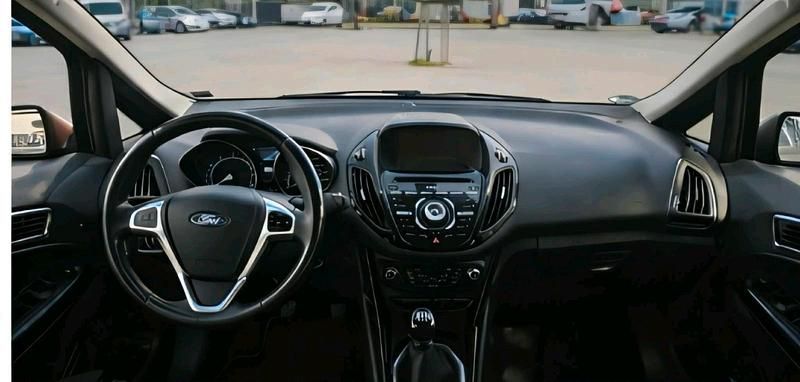 Usata Ford B-MAX 120 CV (88 kW) 2013 Marrone Monovolume