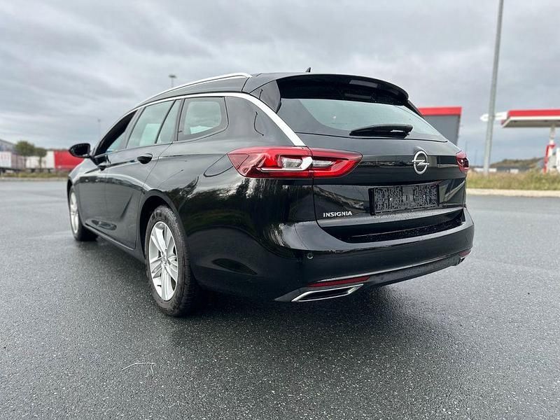 Gebraucht Opel Insignia 174 PS (127 kW) 2022 Diamond black Kombi