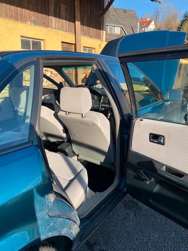 Gebraucht Audi 80 90 PS (66 kW) 1993 Grün Limousine