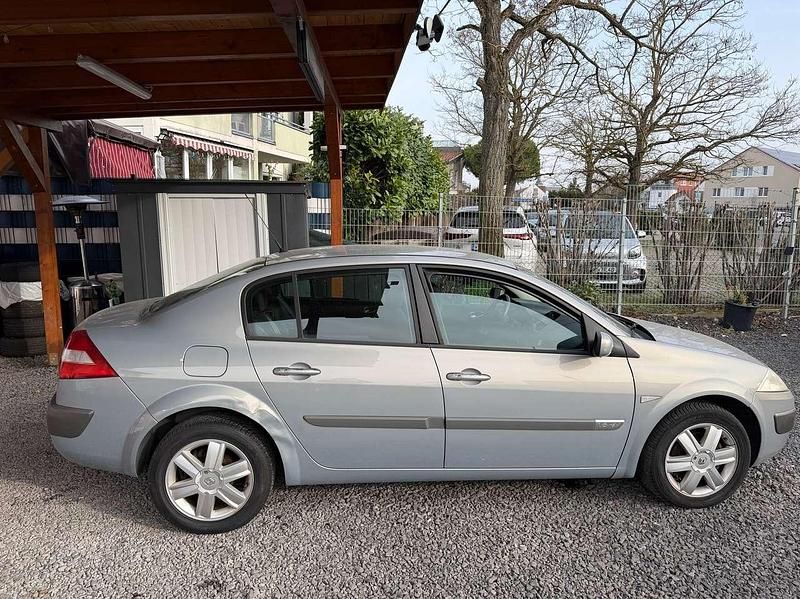 Gebraucht Renault Mégane II Dynamique 113 PS (83 kW) 2004 Other Limousine