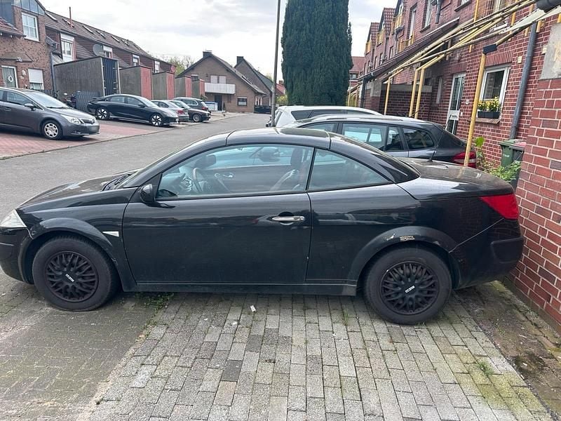 Używany Renault Mégane Cabriolet Dynamique 113 KM (83 kW) 2007 Czarny Kabriolet