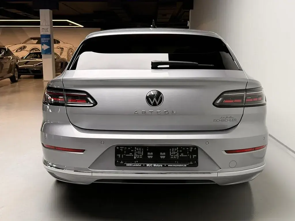 Gebraucht VW Arteon Elegance 150 PS (110 kW) 2024 Pyritsilber metallic Kombi