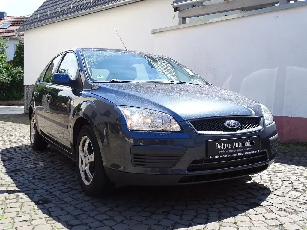 Gebraucht Ford Focus Fun X 109 PS (80 kW) 2007 Grau Limousine