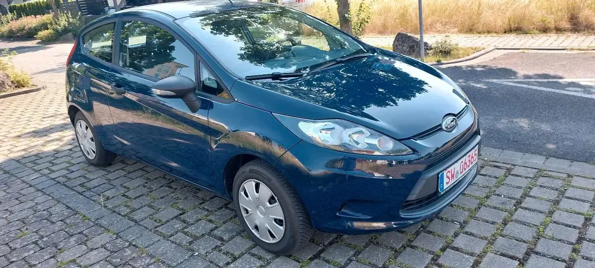 Gebraucht Ford Fiesta 60 PS (44 kW) 2009 Blau Kleinwagen