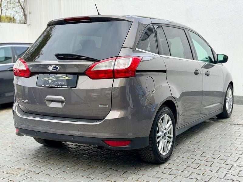 Gebraucht Ford Grand C-Max Titanium 150 PS (110 kW) 2012 Braun Van / Kleinbus